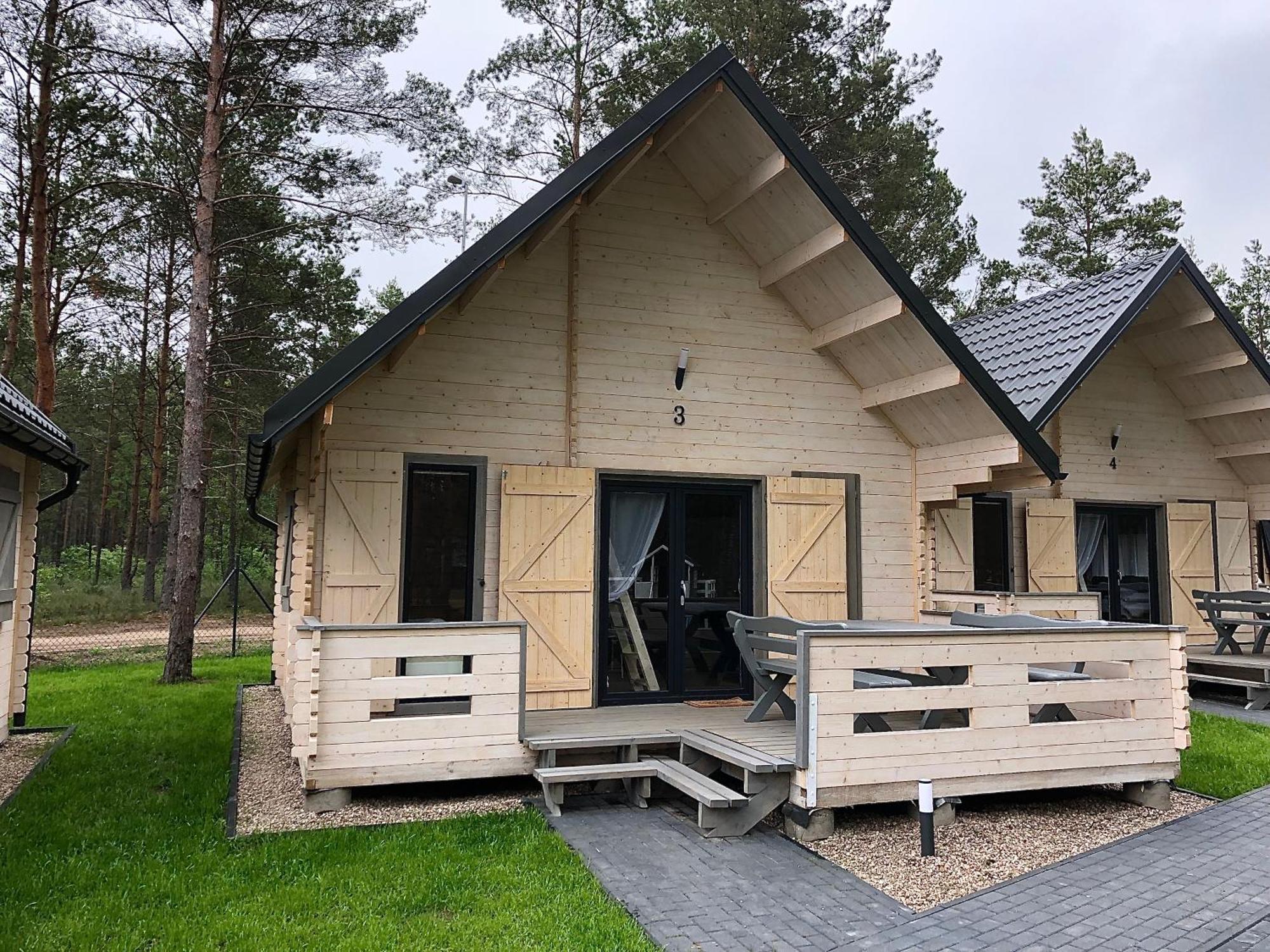 Villa Skrawek Nieba Borsk Esterno foto